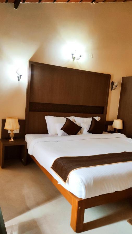 Badami Heritage Resort 外观 照片