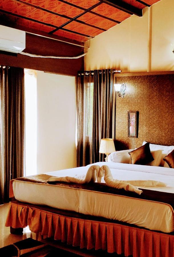 Badami Heritage Resort 外观 照片