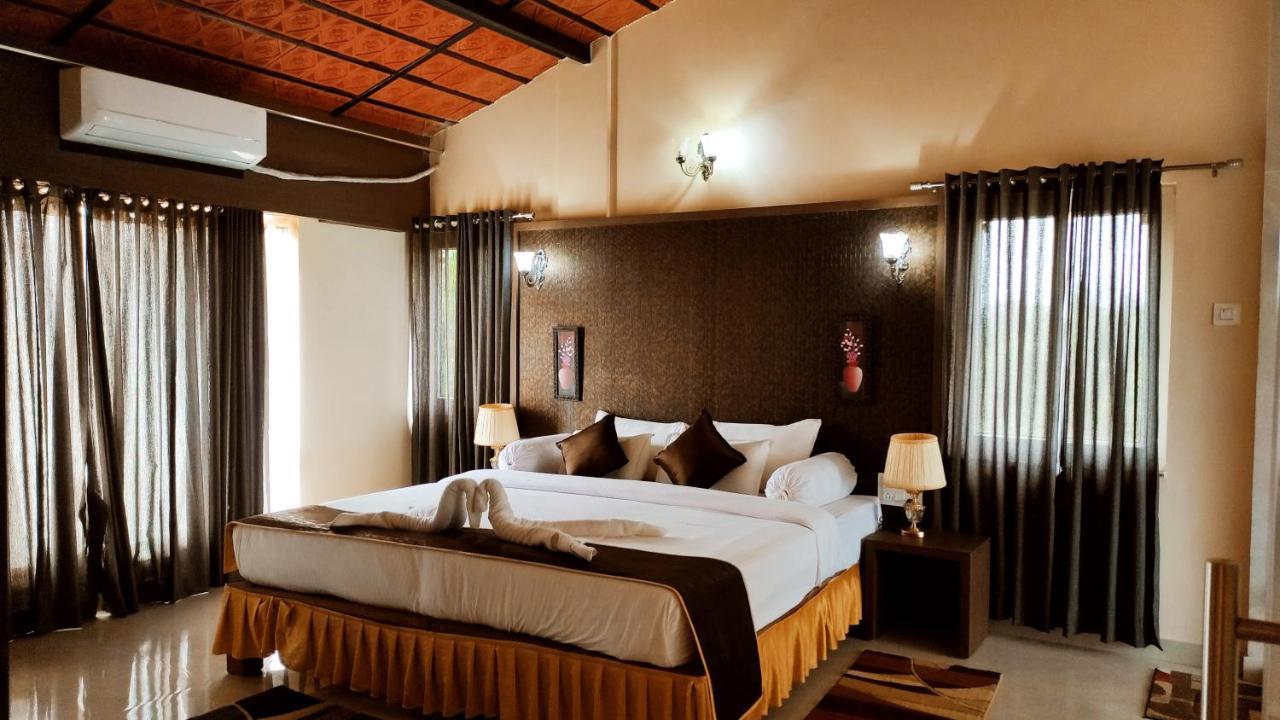 Badami Heritage Resort 外观 照片
