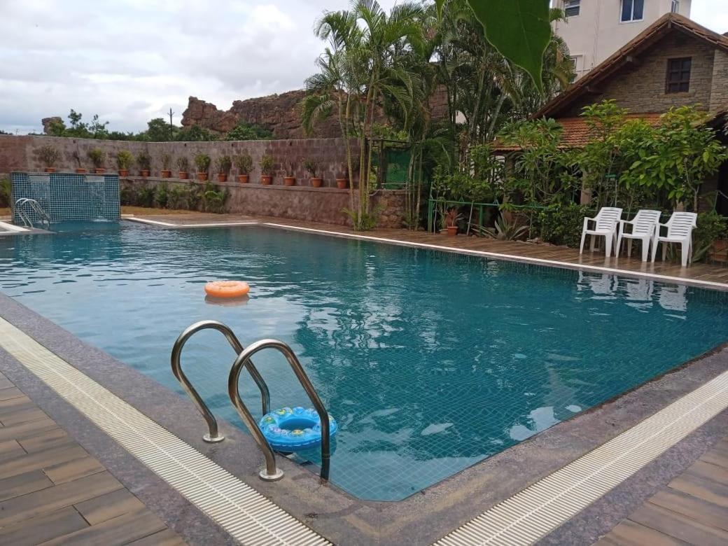 Badami Heritage Resort 外观 照片